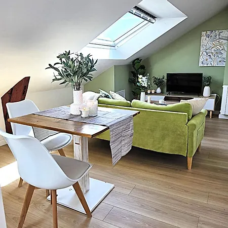 Dalikyda - Sous Les Toits Du Havre - Gare - Apartman *