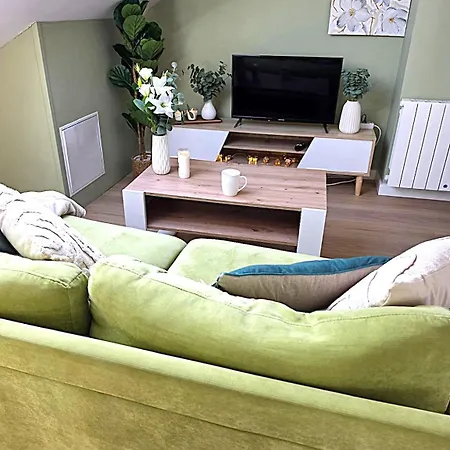 Dalikyda - Sous Les Toits Du Havre - Gare - Apartman *